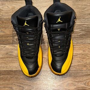 Jordan Men's Black and Yellow High-Top Sneakers